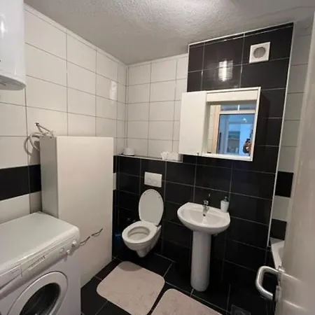 Lovely 1-bedroom In * Travnik